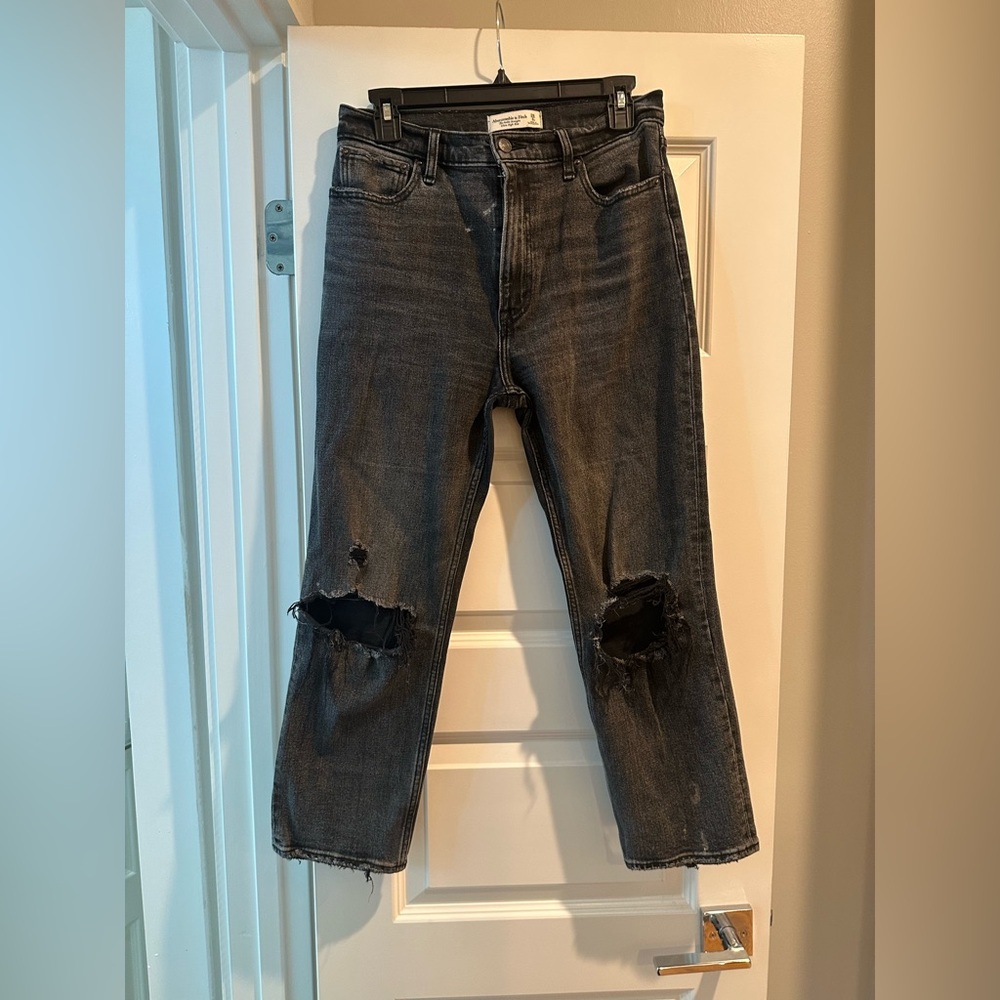 Abercrombie & Fitch Denim size 28 black denim w holes